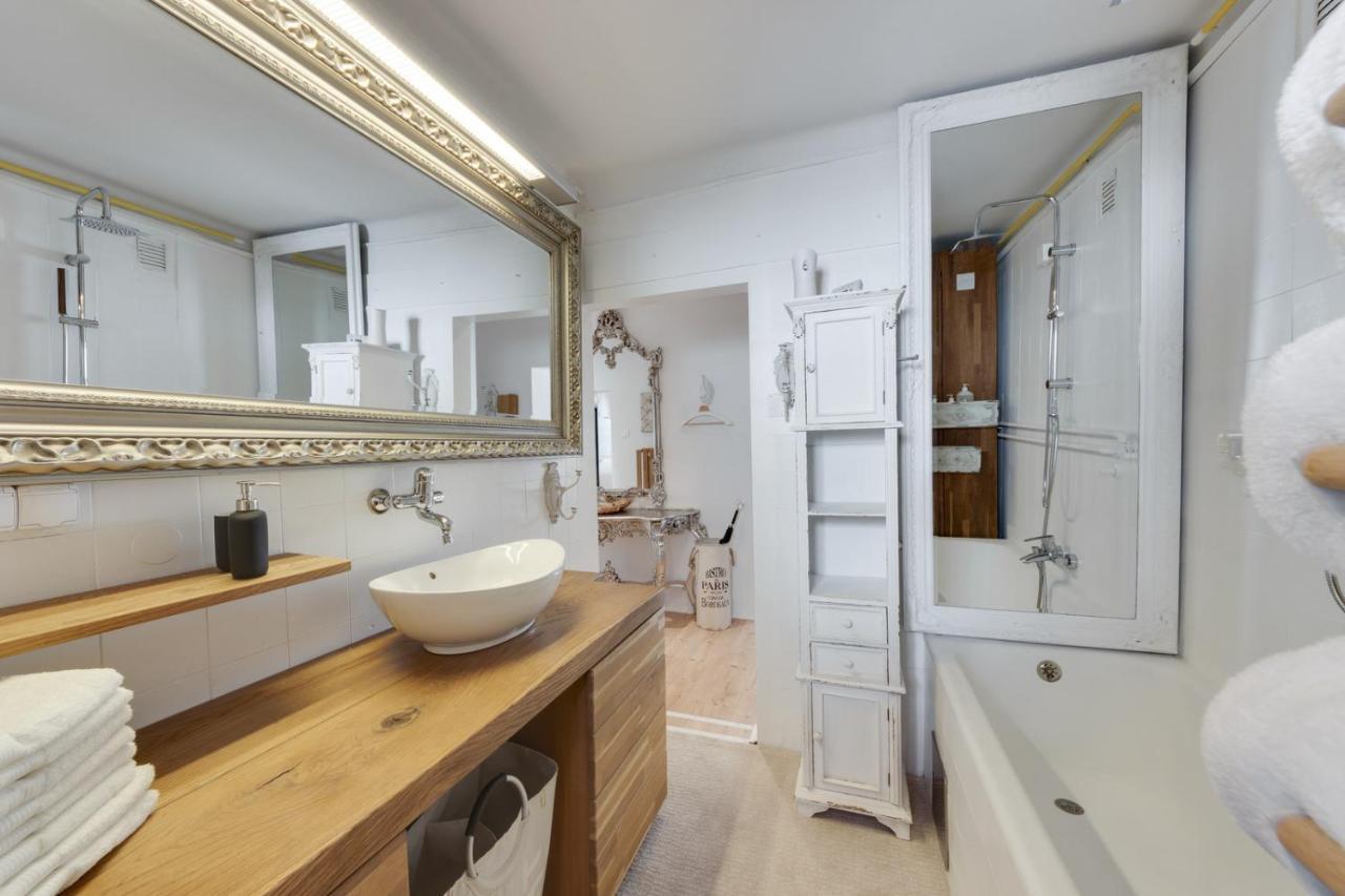 Amazing Apartment In Downtown Maribor Eksteriør bilde