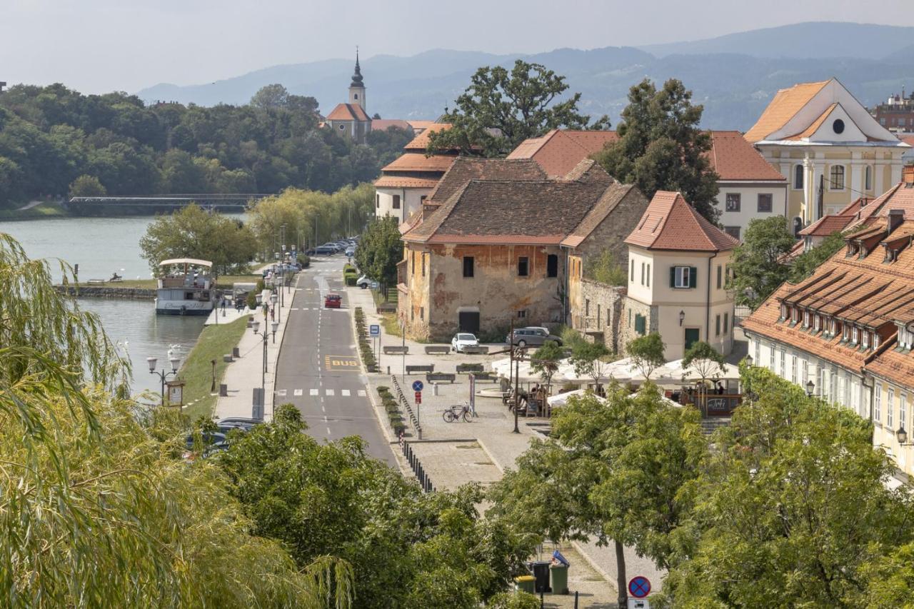 Amazing Apartment In Downtown Maribor Eksteriør bilde