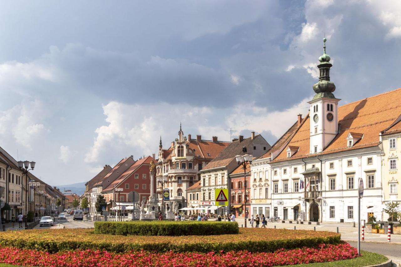 Amazing Apartment In Downtown Maribor Eksteriør bilde